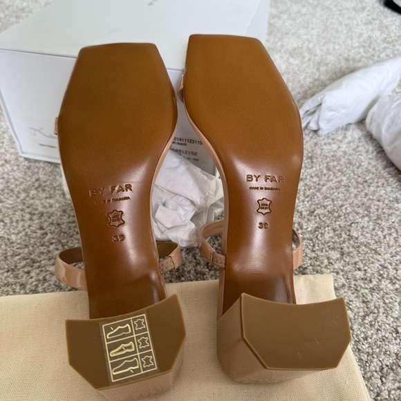 New In Box BY FAR Nude Tanya Heels - Picture 4 of 7